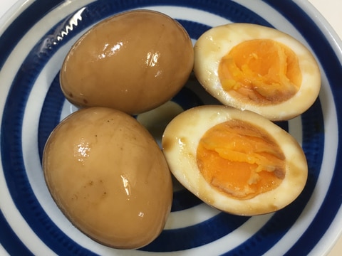 焼きそばソースの味玉